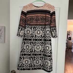 Versona Pink and Black Dress